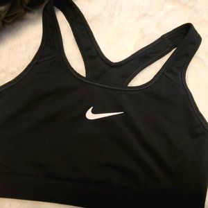 Nike Women's Victory Compression Bra Plus size M